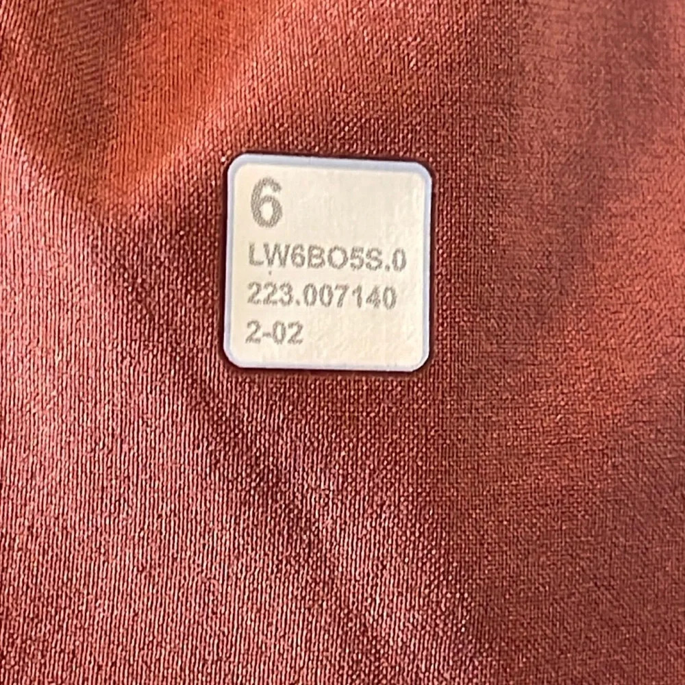 Lululemon Keep Moving Crop High Rise 23" Dark Terracotta SIZE 6 - Picture 8 of 11